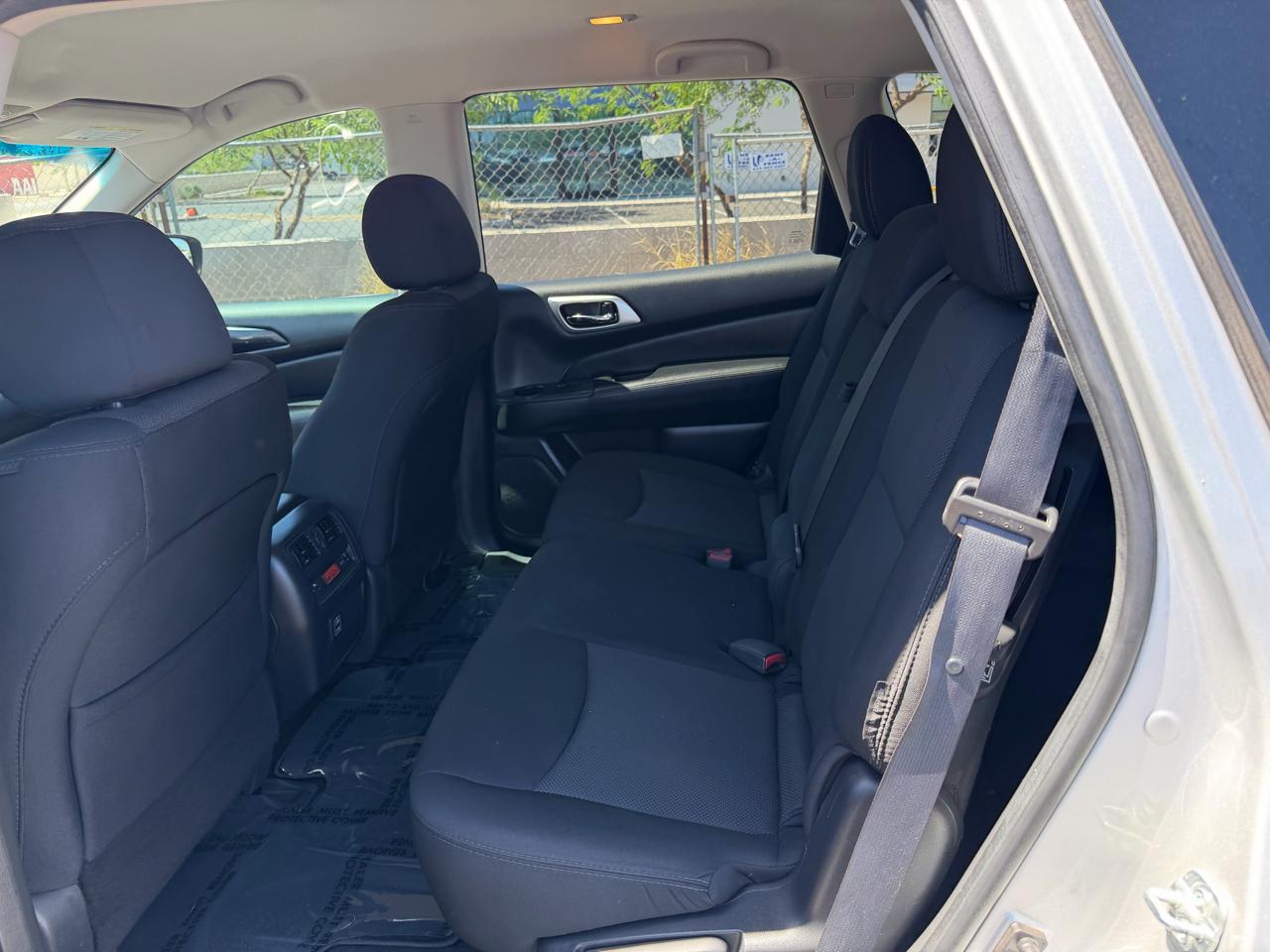 Nissan Pathfinder S 2WD 2018