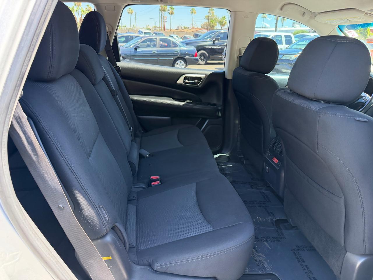 Nissan Pathfinder S 2WD 2018