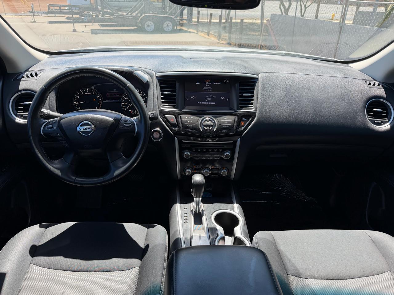 Nissan Pathfinder S 2WD 2018