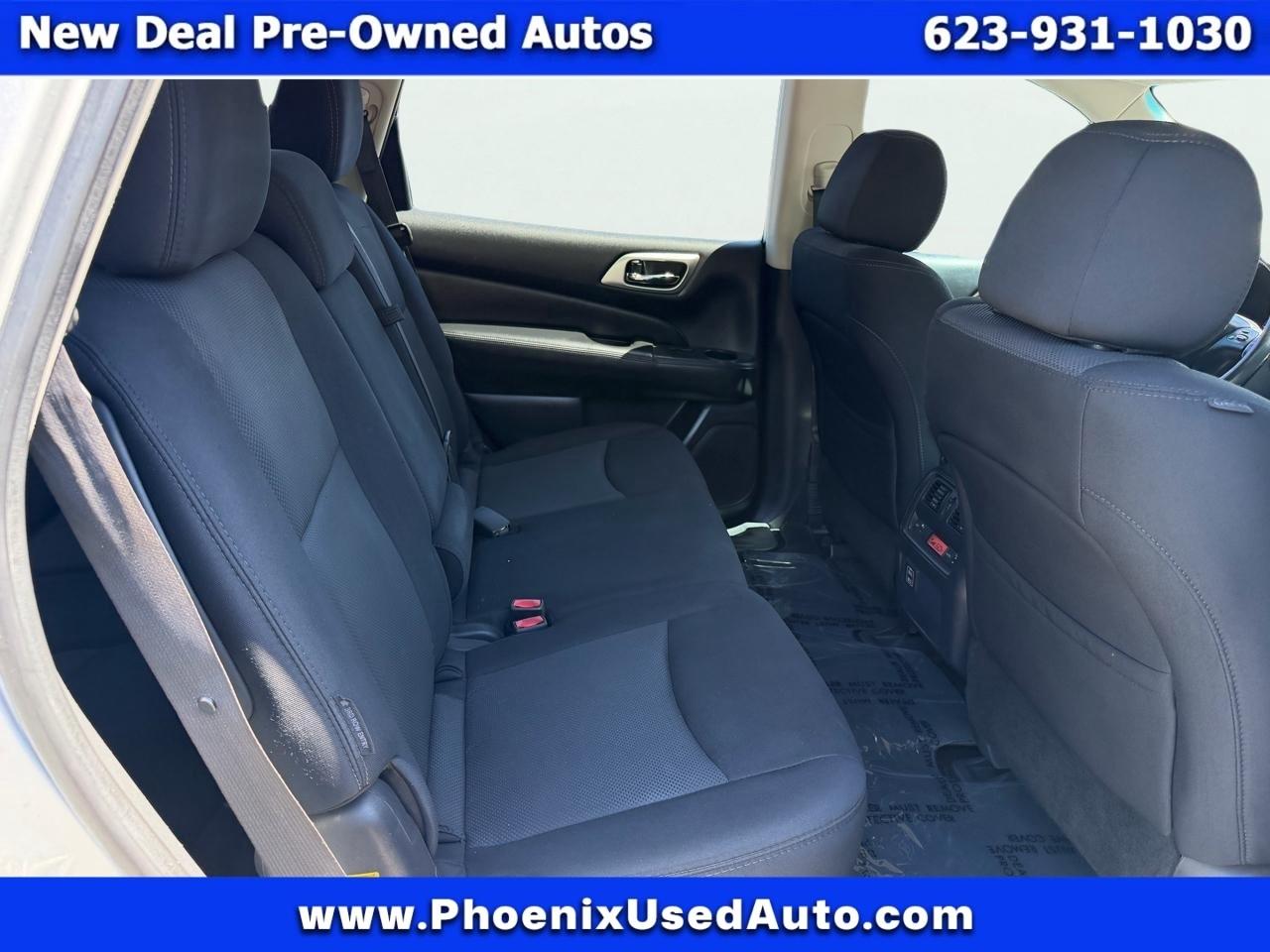 Nissan Pathfinder S 2WD 2018