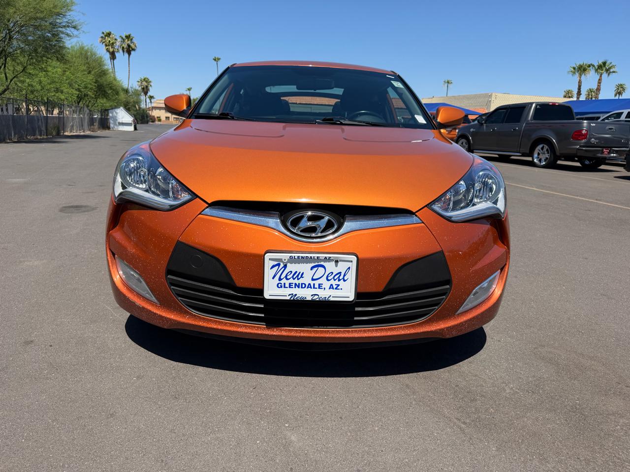 Hyundai Veloster Base 6MT 2017