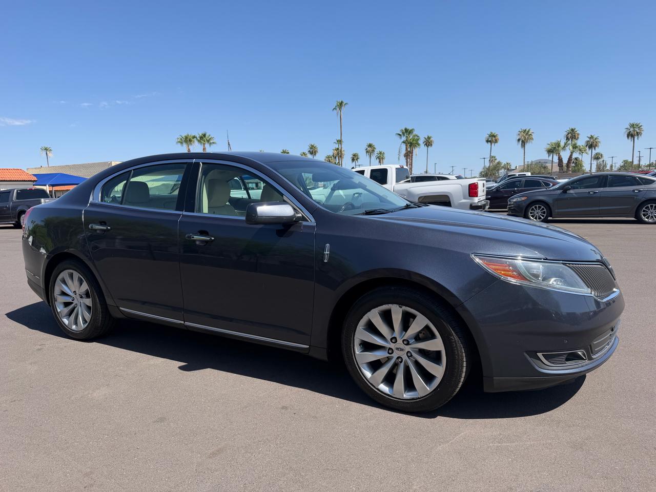 2014 Lincoln MKS FWD