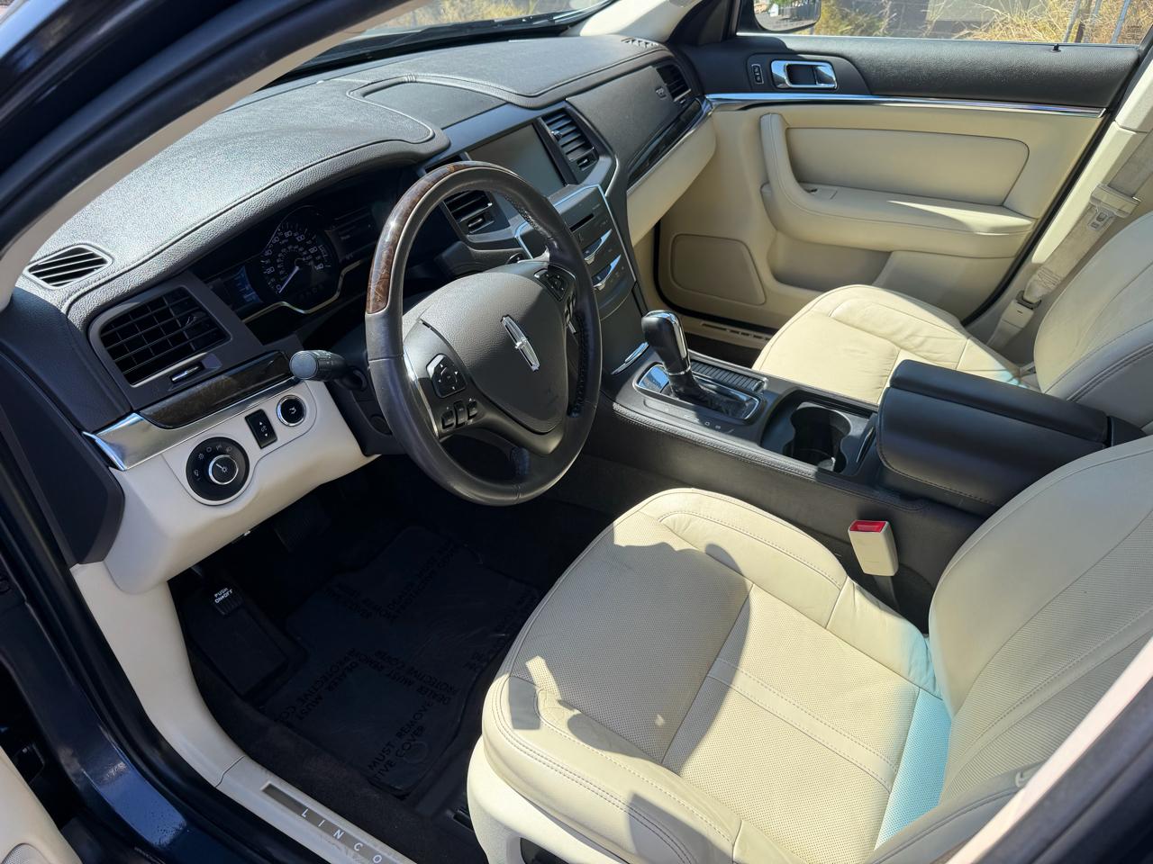 Lincoln MKS FWD 2014