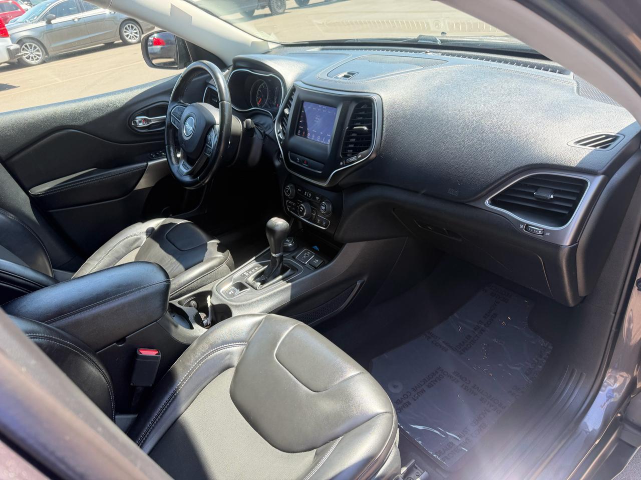 Jeep Cherokee Latitude Plus 4WD 2019