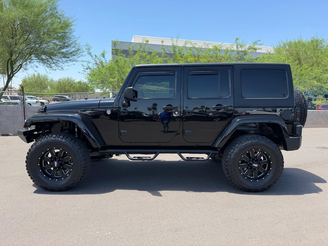Jeep Wrangler Unlimited Sahara 4WD 2013