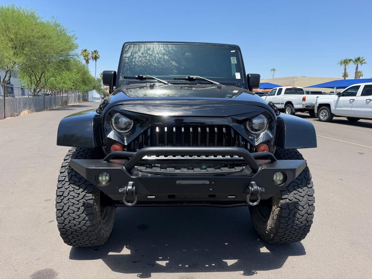 Jeep Wrangler Unlimited Sahara 4WD 2013