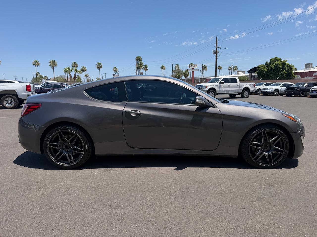 Hyundai Genesis Coupe 3.8 Track Manual 2013