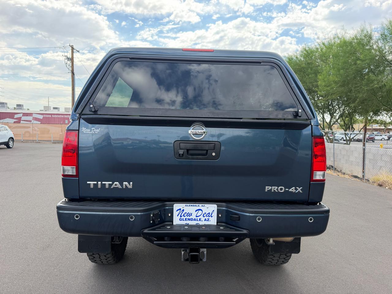 Nissan Titan S Crew Cab 4WD 2013