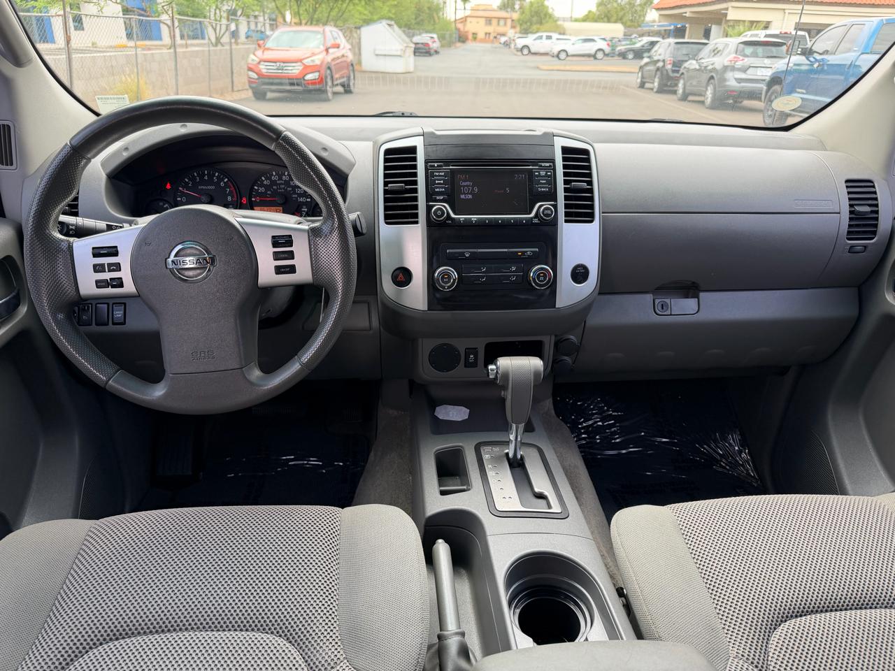 Nissan Frontier S Crew Cab 5AT 2WD 2016