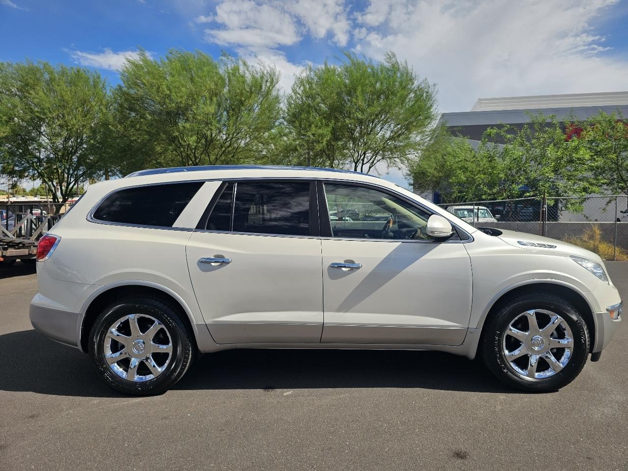 Buick Enclave CXL FWD 2009