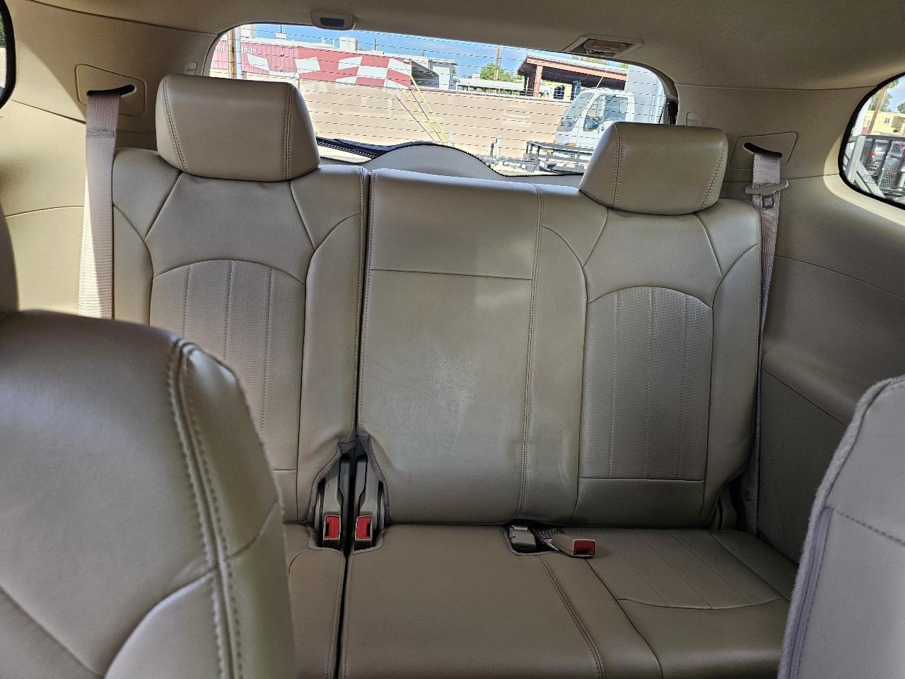 Buick Enclave CXL FWD 2009