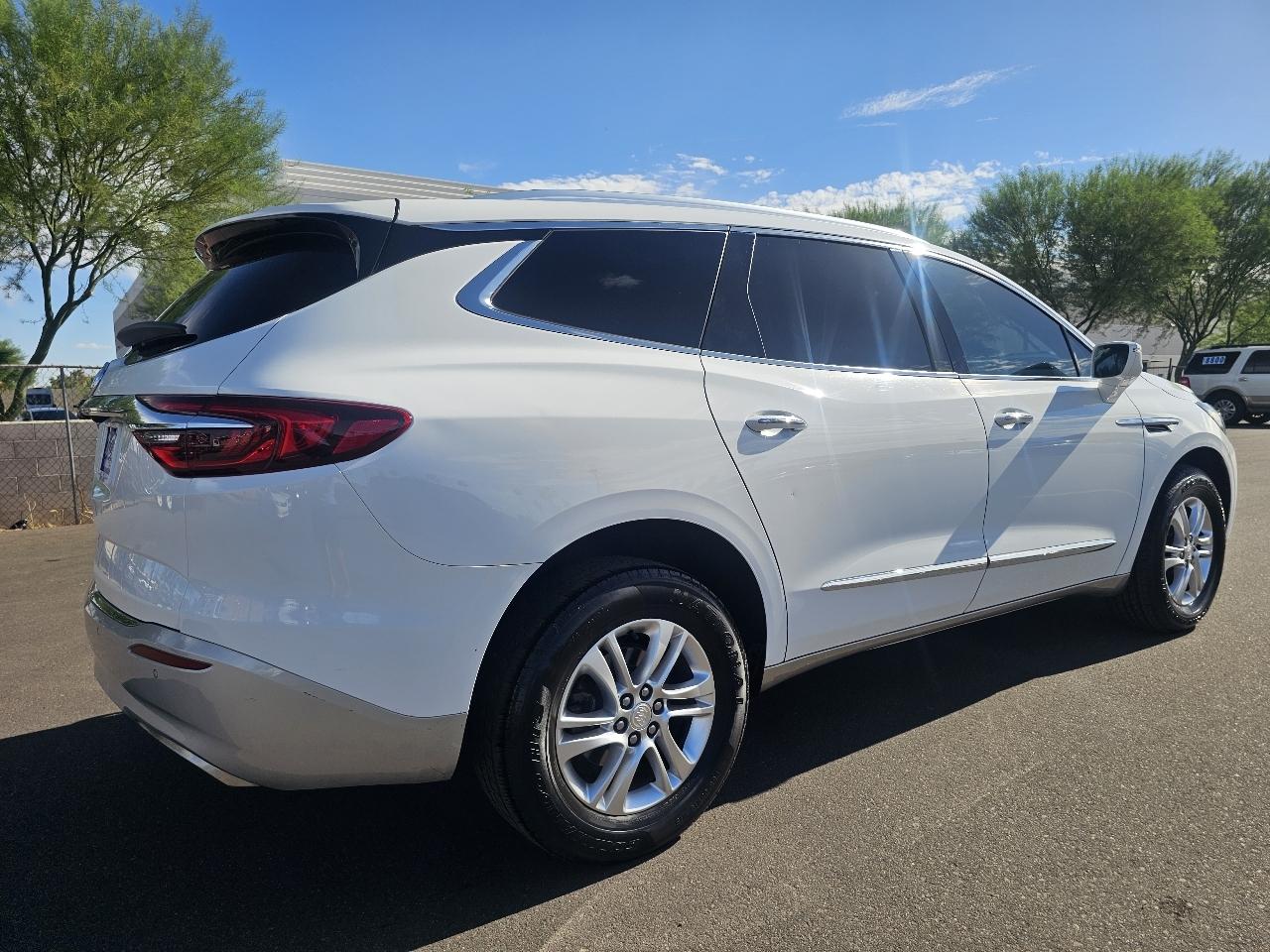 Buick Enclave Essence FWD 2020