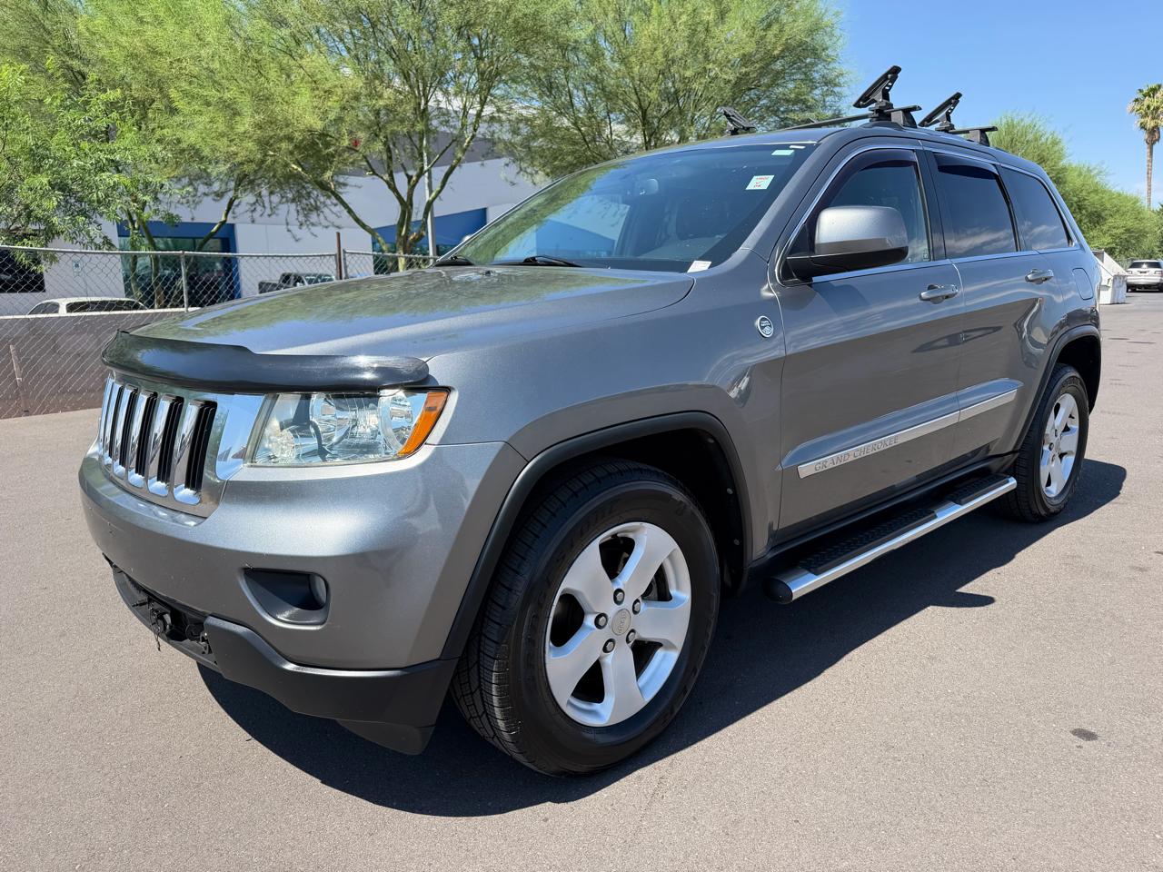 Jeep Grand Cherokee Laredo 4WD 2012