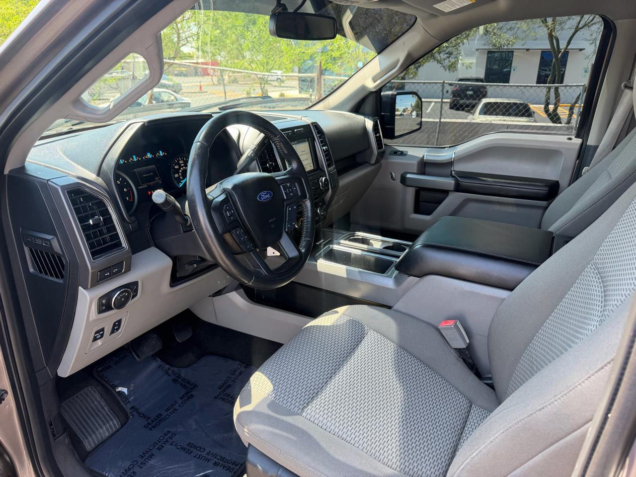 Ford F-150 4WD SuperCrew 139" FX4 2018