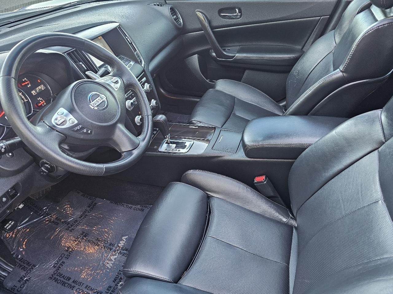 Nissan Maxima SV 2014
