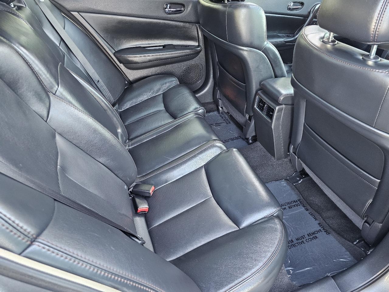 Nissan Maxima SV 2014