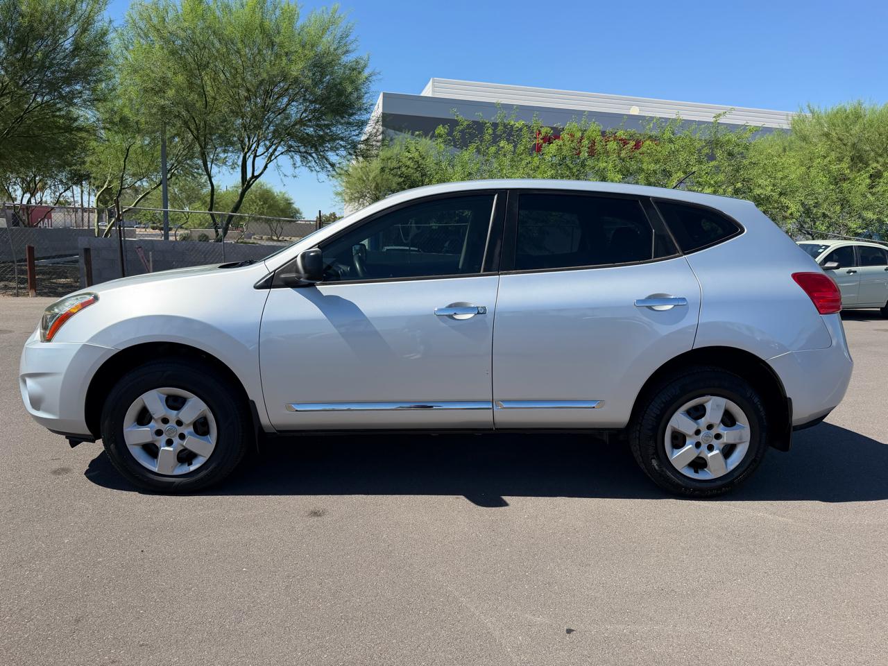 Nissan Rogue Select S 2WD 2014