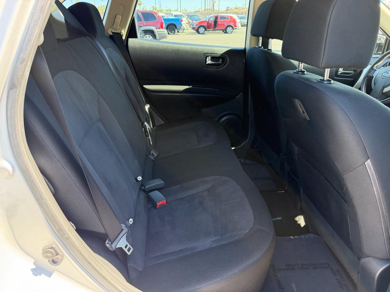 Nissan Rogue Select S 2WD 2014