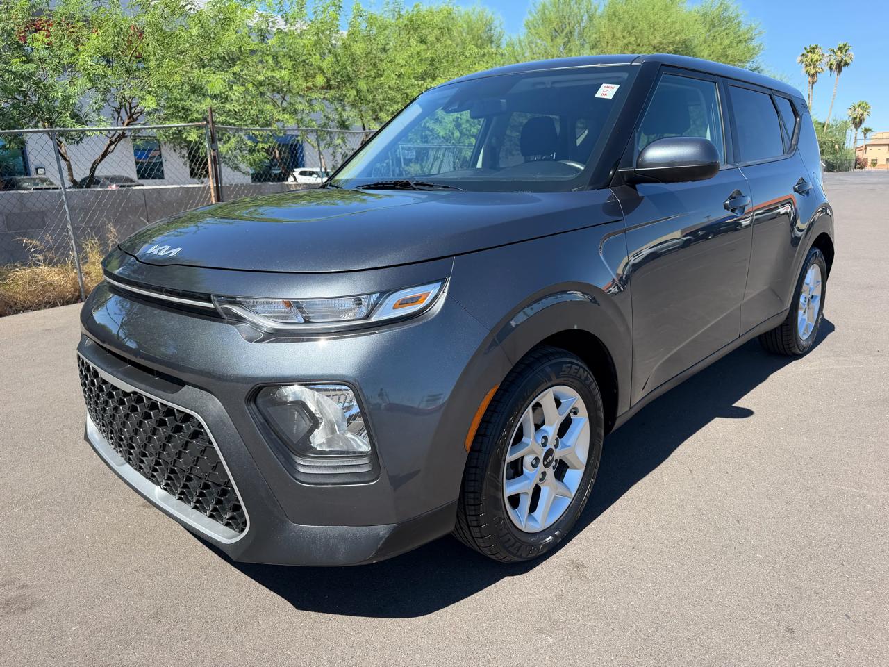 Kia Soul LX CVT 2022