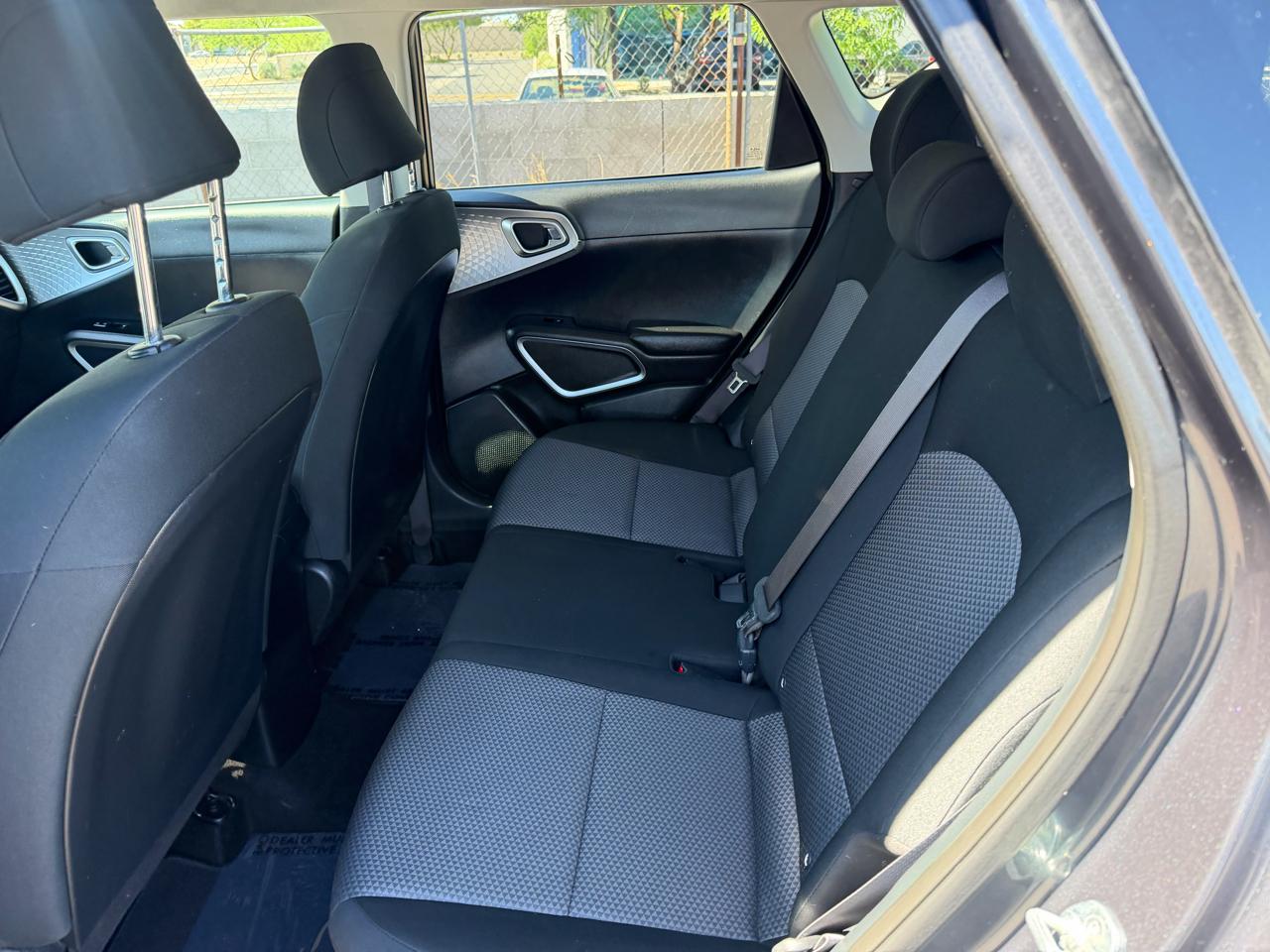 Kia Soul LX CVT 2022