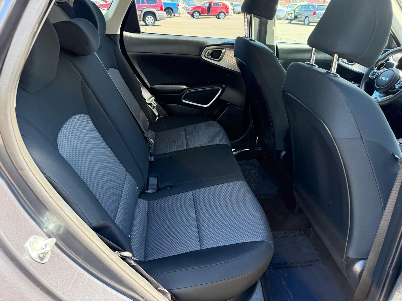 Kia Soul LX CVT 2022
