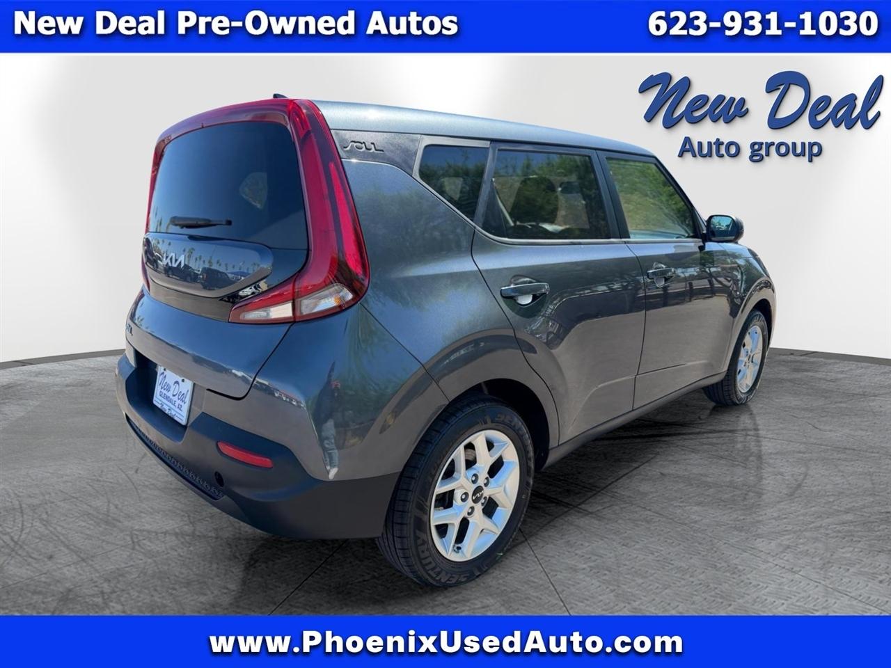 Kia Soul LX CVT 2022