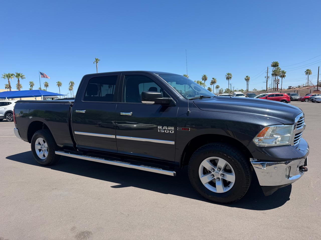 RAM 1500 4WD Crew Cab 149" Lone Star 2015