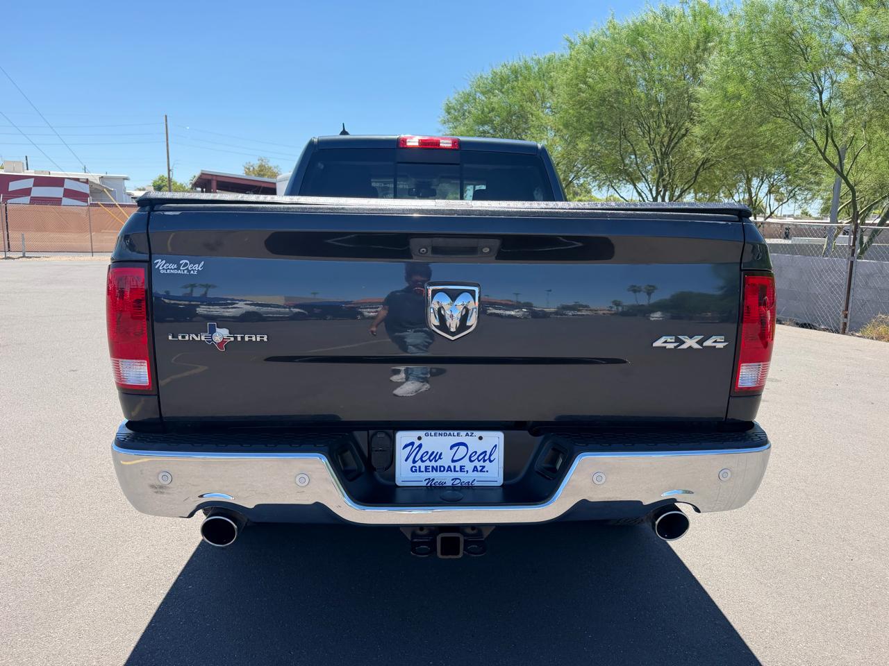 RAM 1500 4WD Crew Cab 149" Lone Star 2015