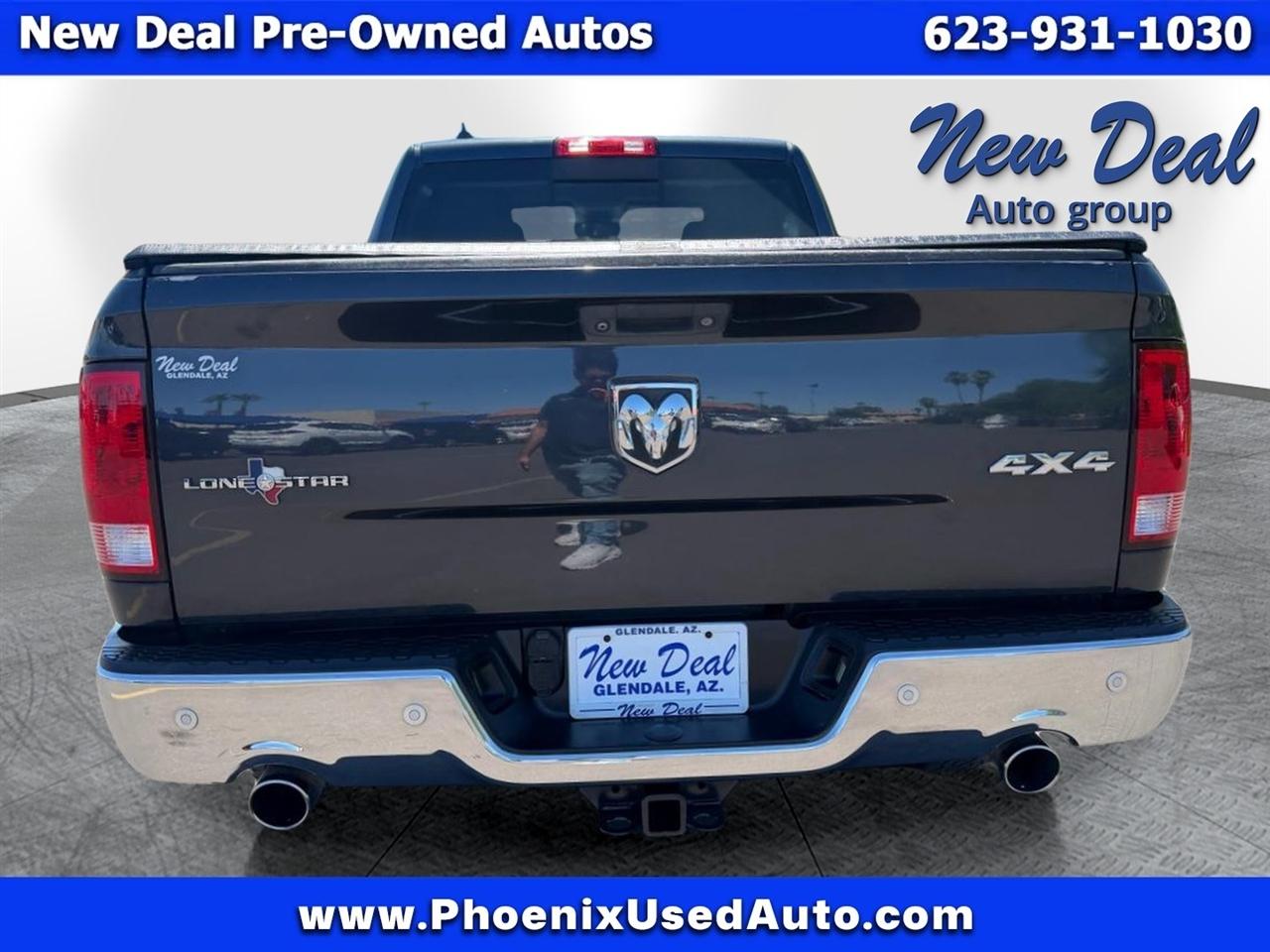 RAM 1500 4WD Crew Cab 149" Lone Star 2015
