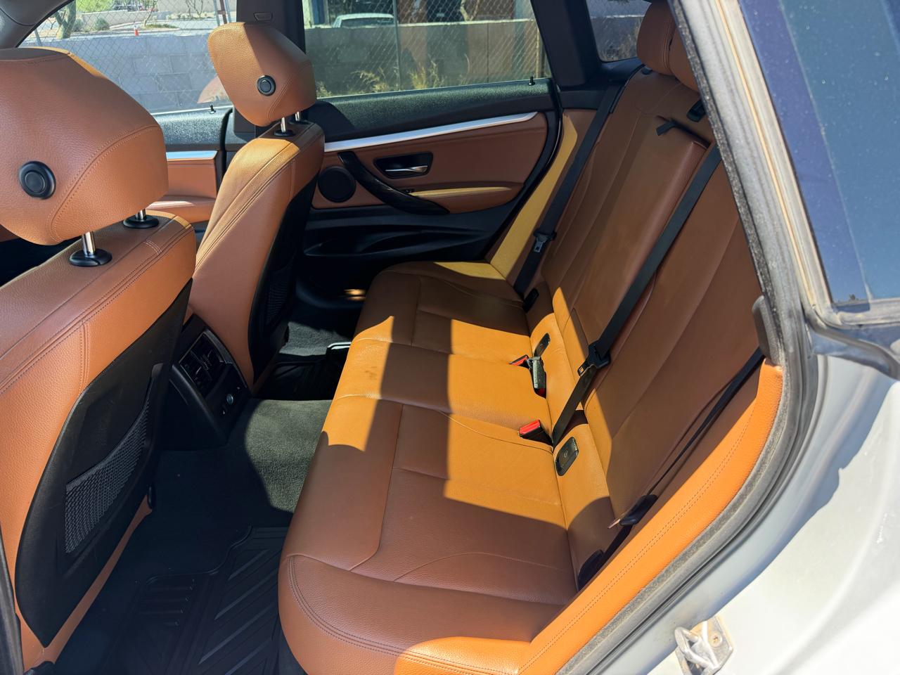BMW 3-Series Gran Turismo 330i xDrive 2017