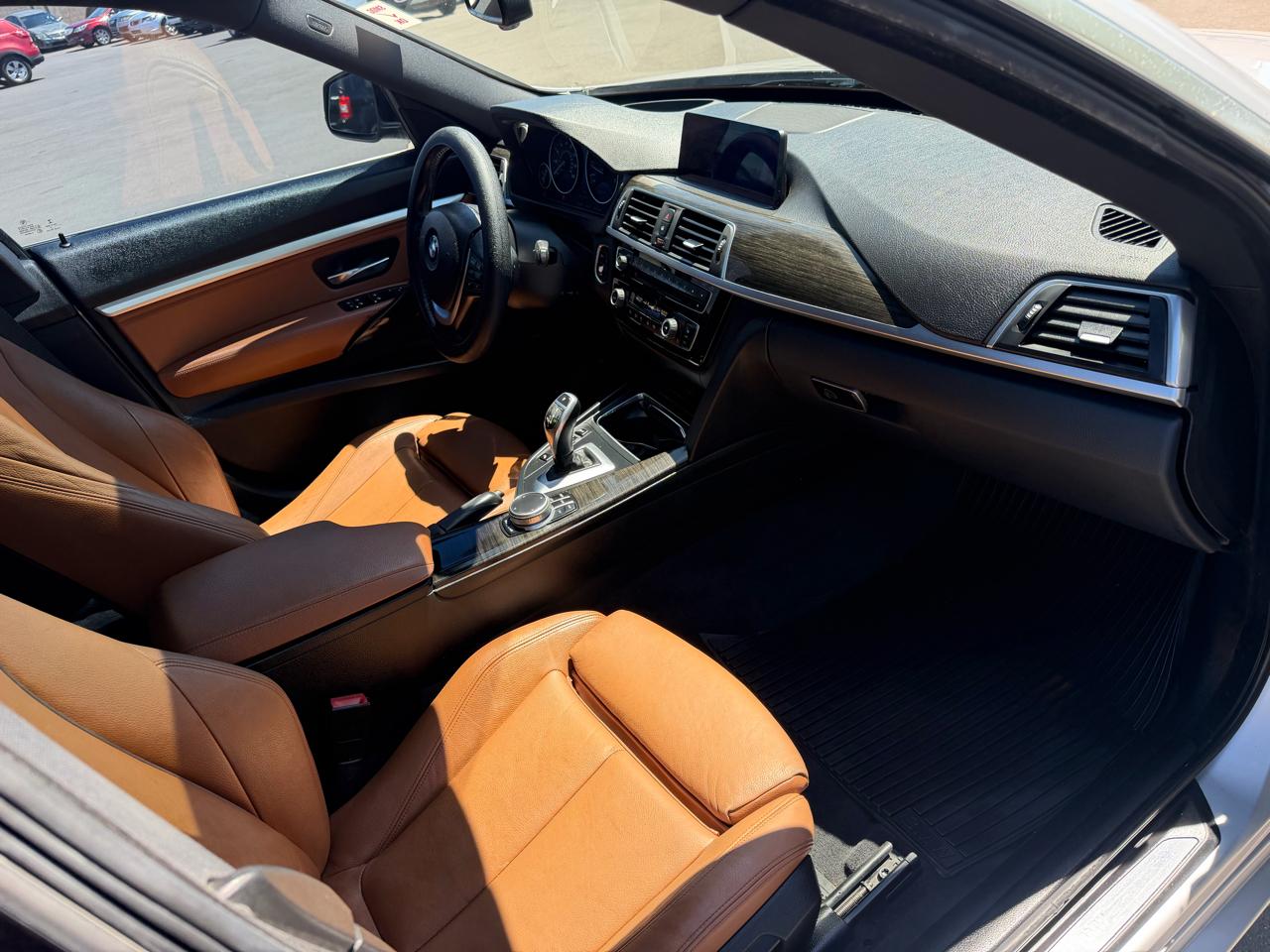 BMW 3-Series Gran Turismo 330i xDrive 2017