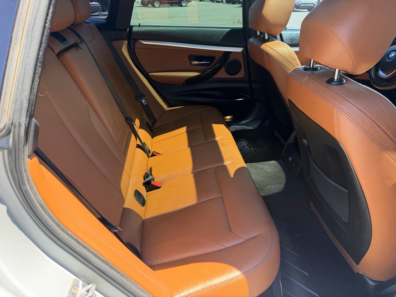 BMW 3-Series Gran Turismo 330i xDrive 2017