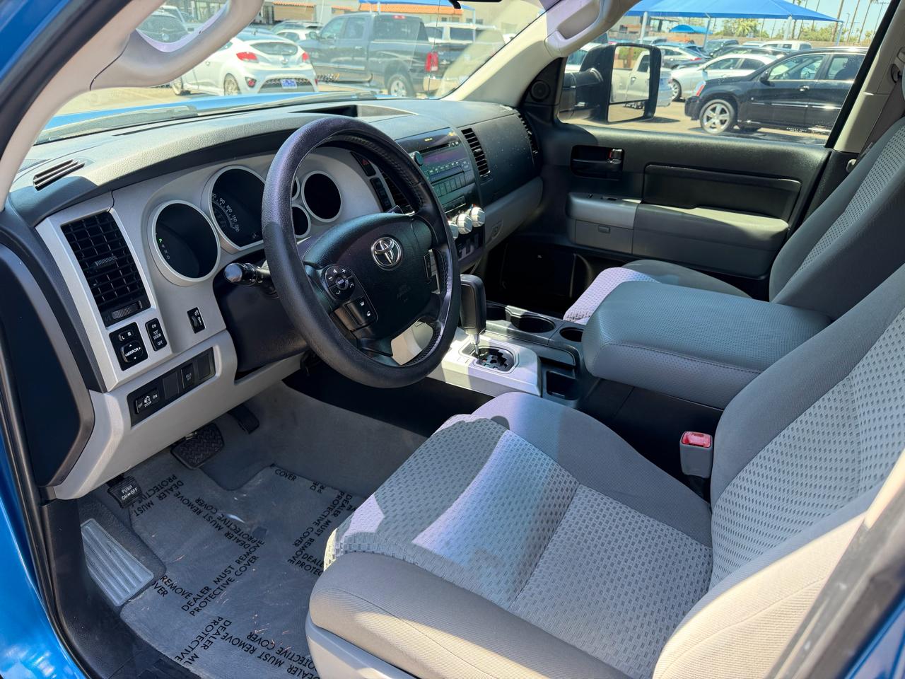 Toyota Tundra 2WD CrewMax 145.7" 5.7L SR5 (Natl) 2008