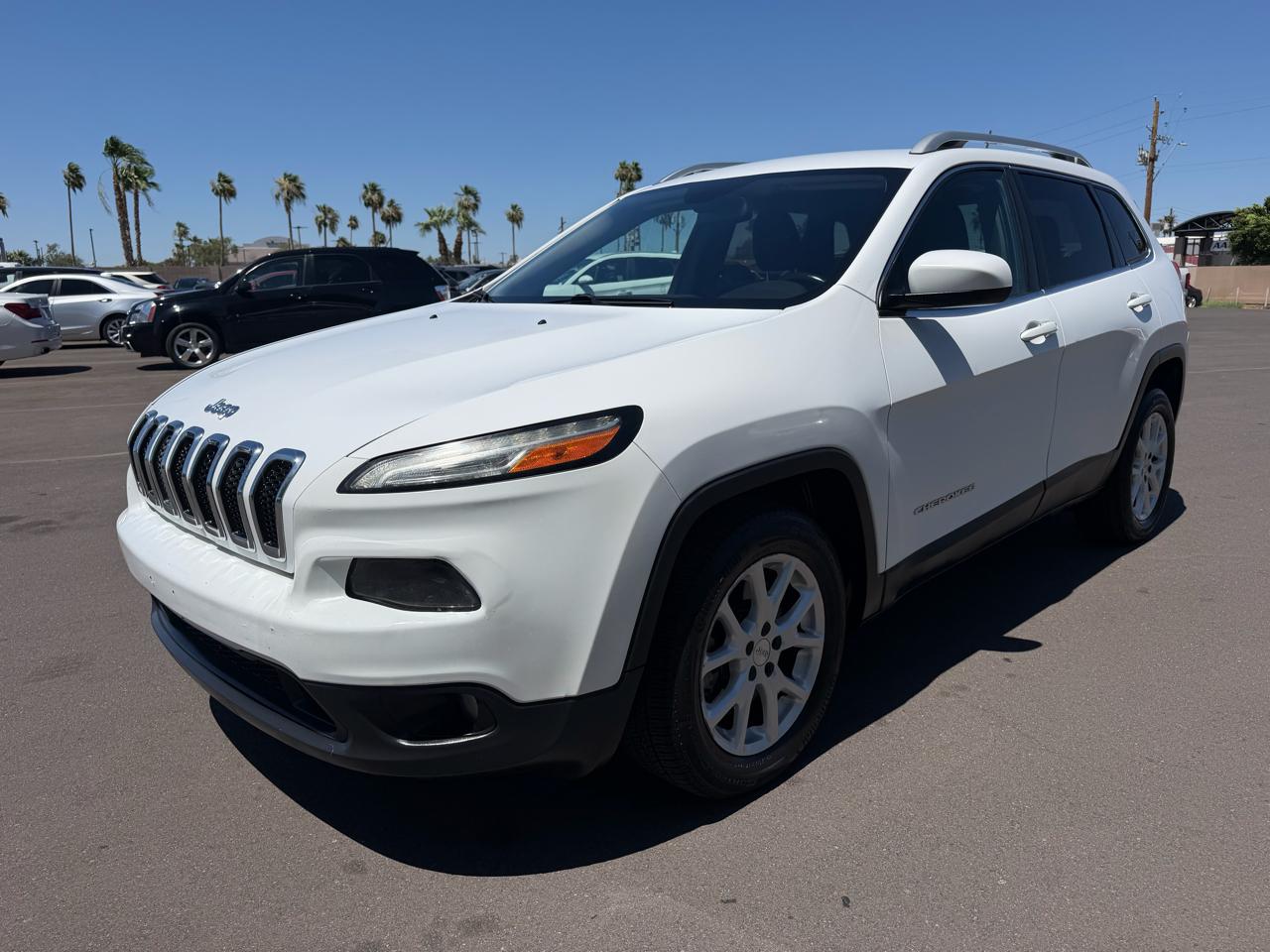 Jeep Cherokee Latitude FWD 2016