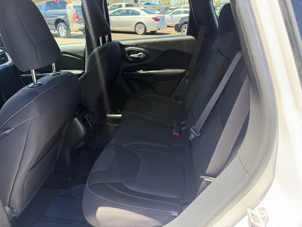 Jeep Cherokee Latitude FWD 2016