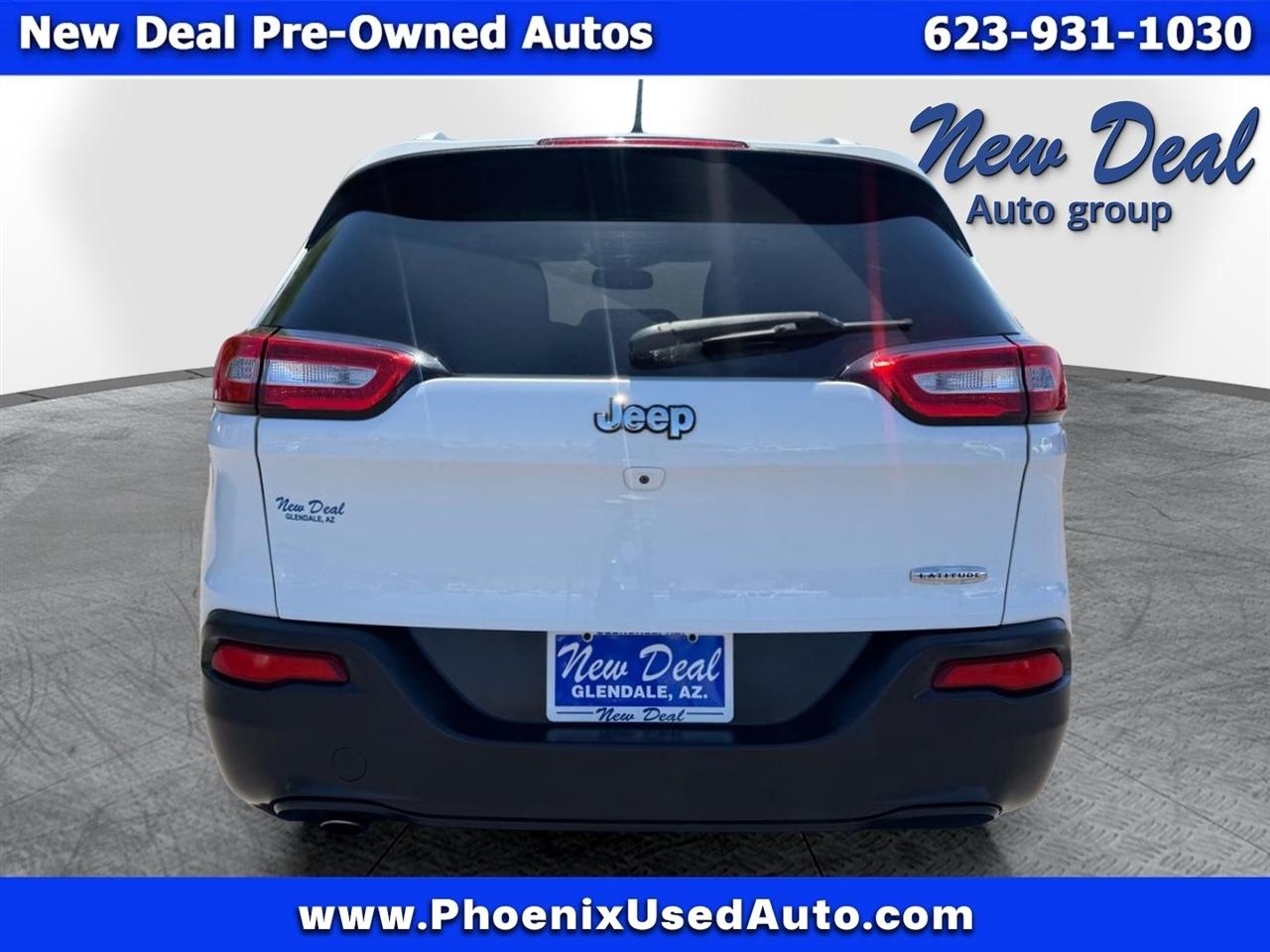 Jeep Cherokee Latitude FWD 2016