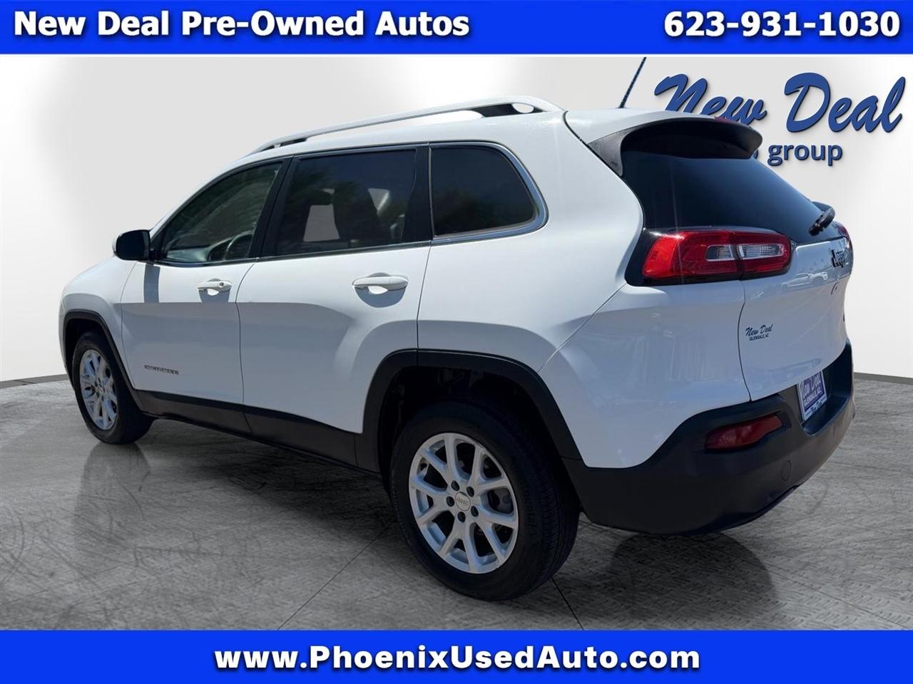 Jeep Cherokee Latitude FWD 2016