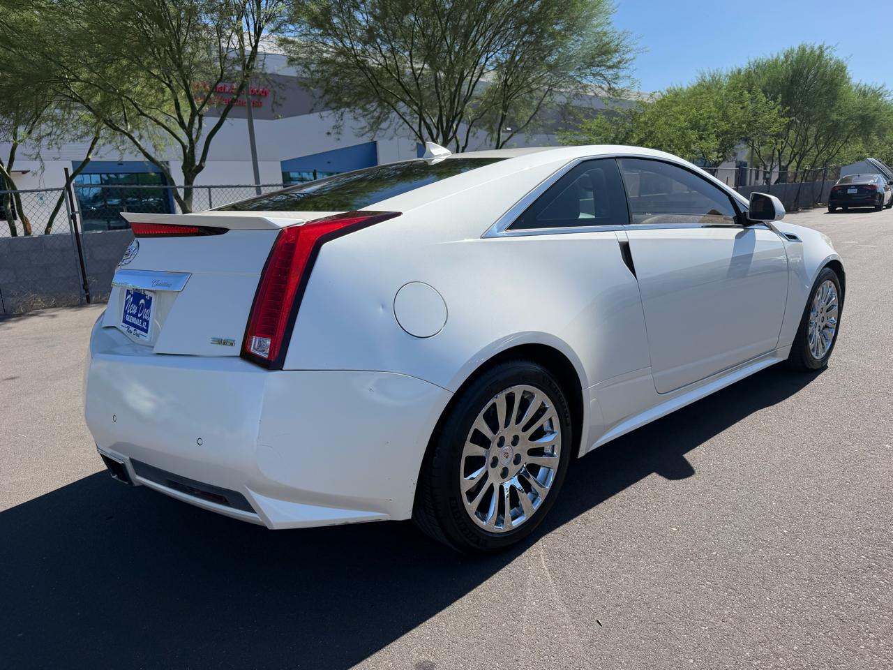 Cadillac CTS Base Coupe 2012