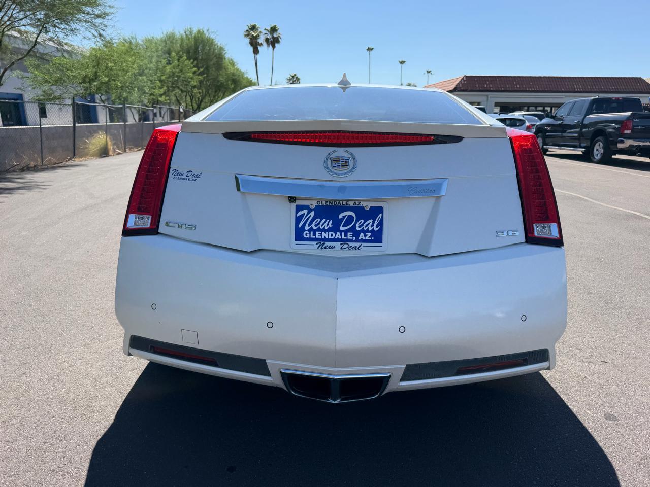 Cadillac CTS Base Coupe 2012