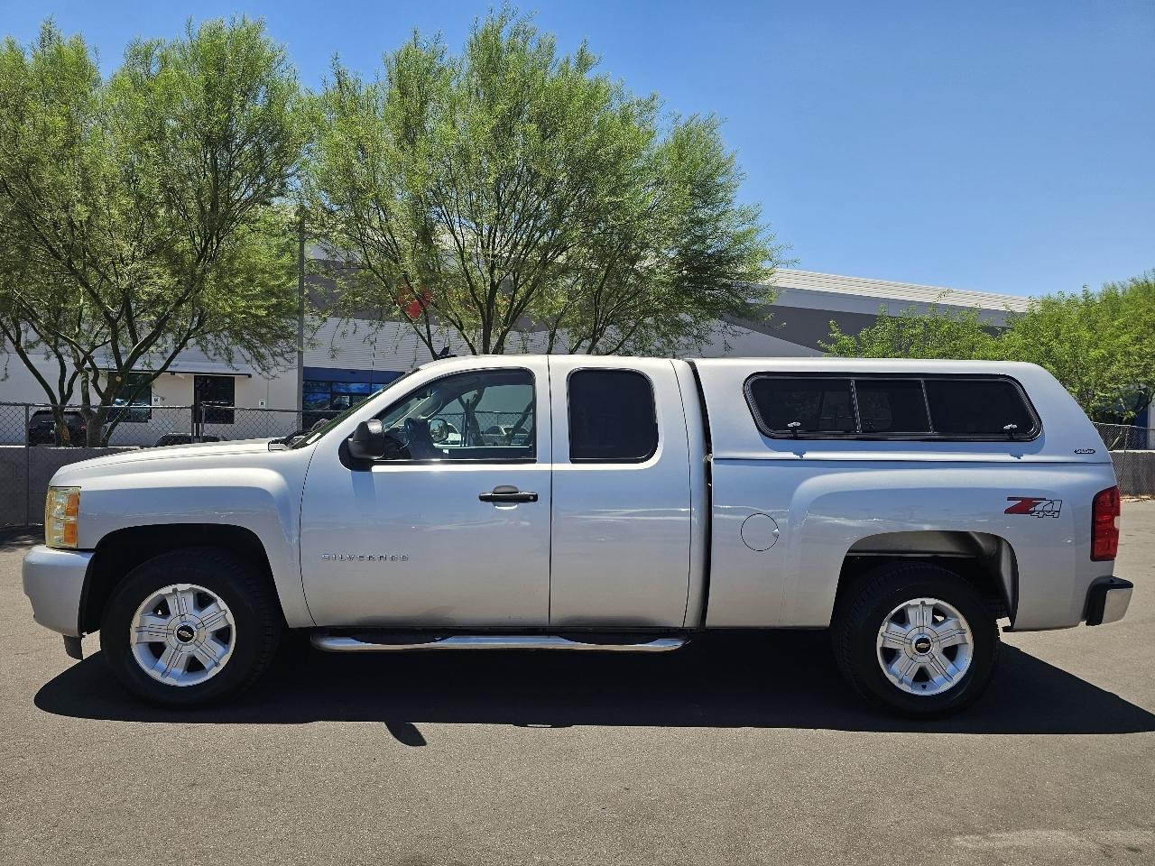 Chevrolet Silverado 1500 LT 4WD 2011