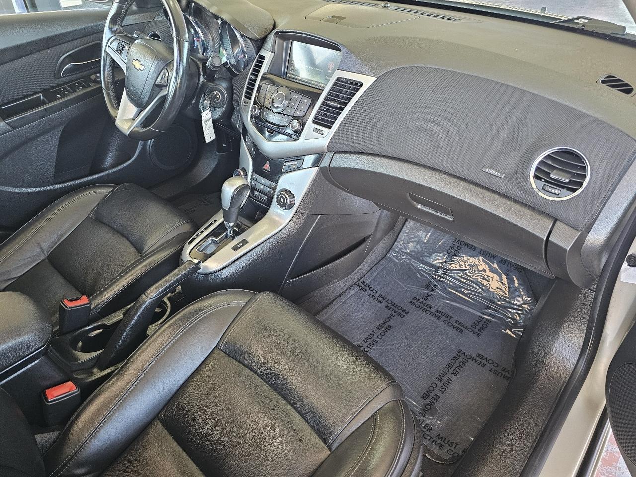 Chevrolet Cruze 2LT Auto 2013