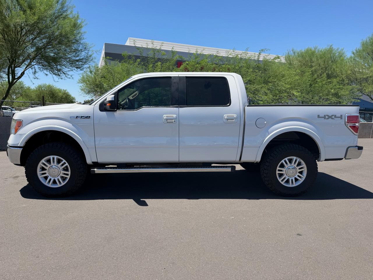 Ford F-150 4WD SuperCrew 139" XL 2011