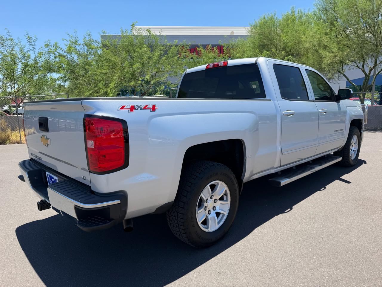 Chevrolet Silverado 1500 4WD Crew Cab 153.0" LT w/1LT 2015