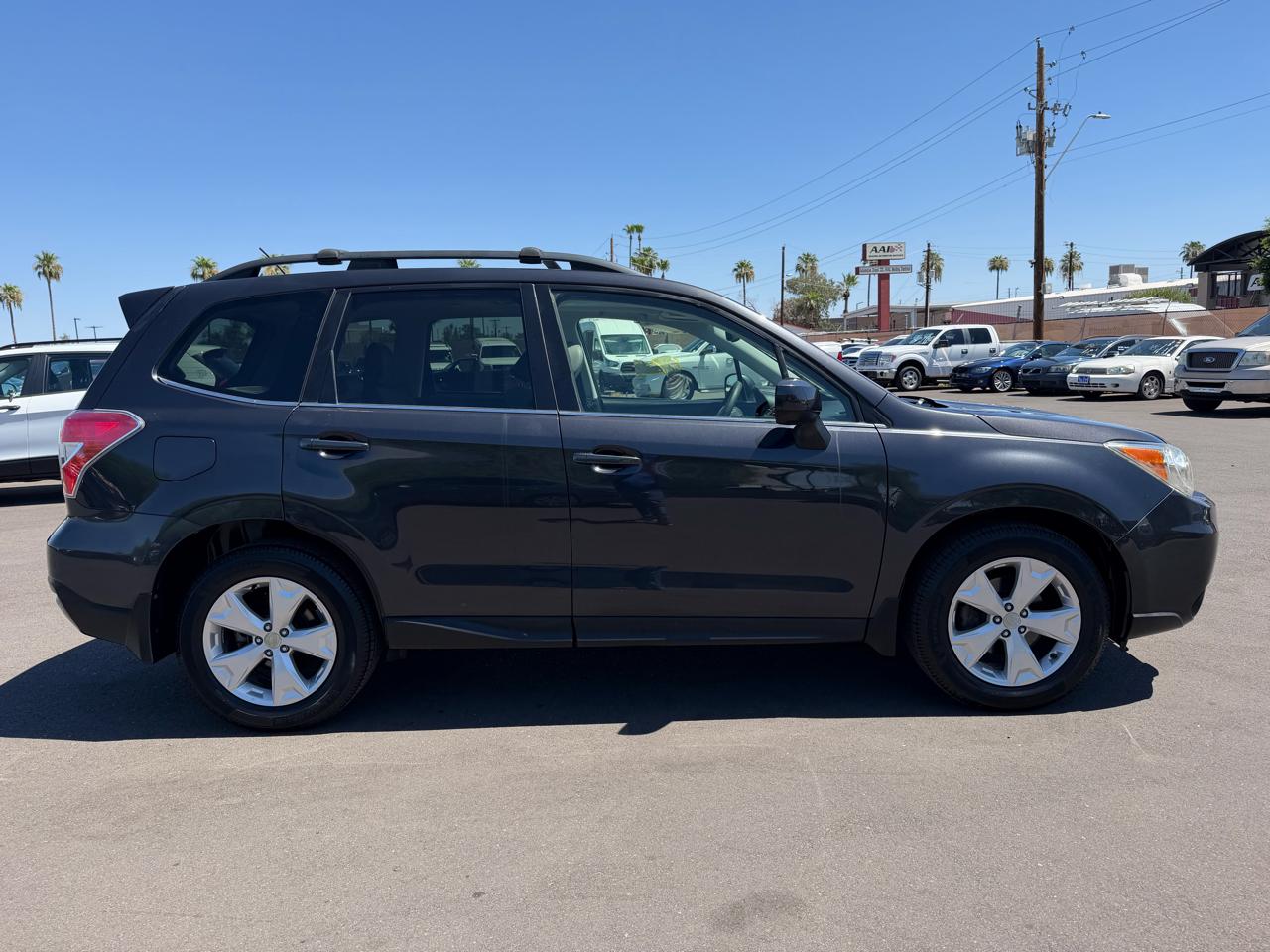 Subaru Forester 2.5i Limited 2014