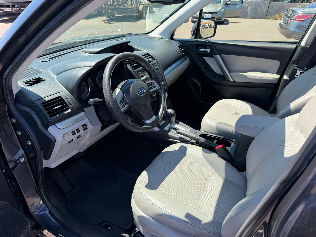 Subaru Forester 2.5i Limited 2014