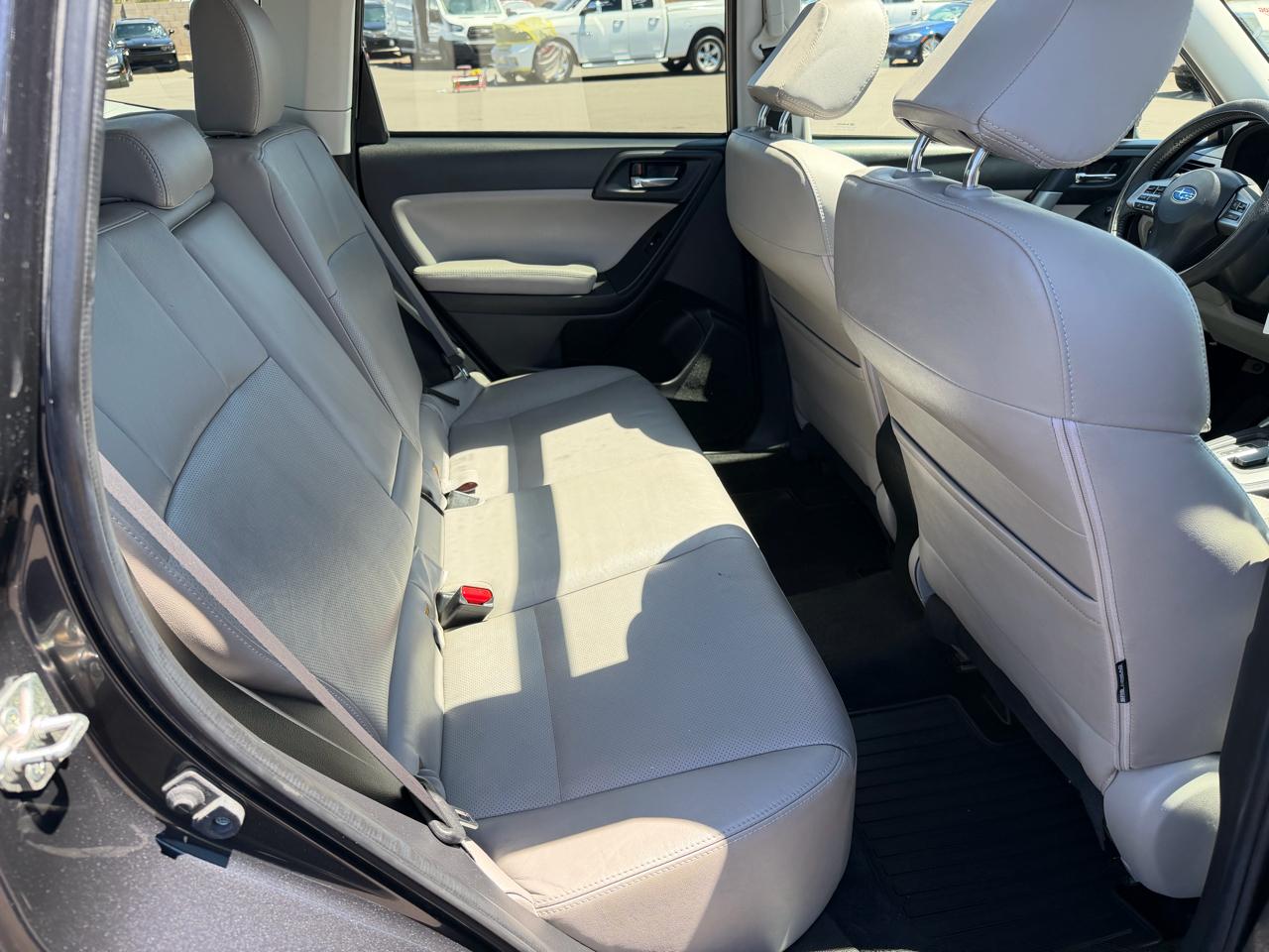 Subaru Forester 2.5i Limited 2014
