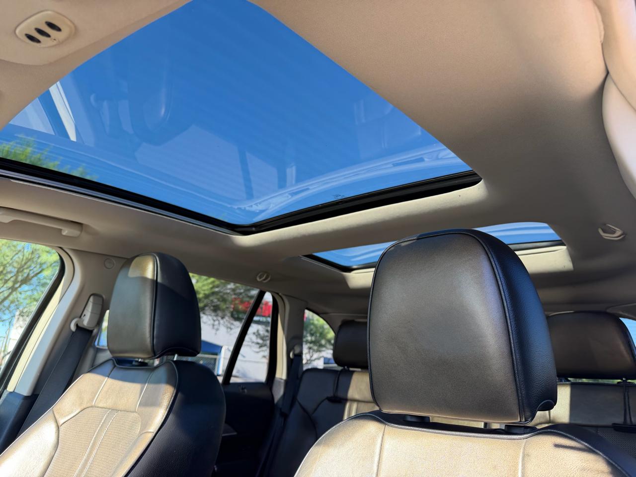 Lincoln MKX AWD 2011