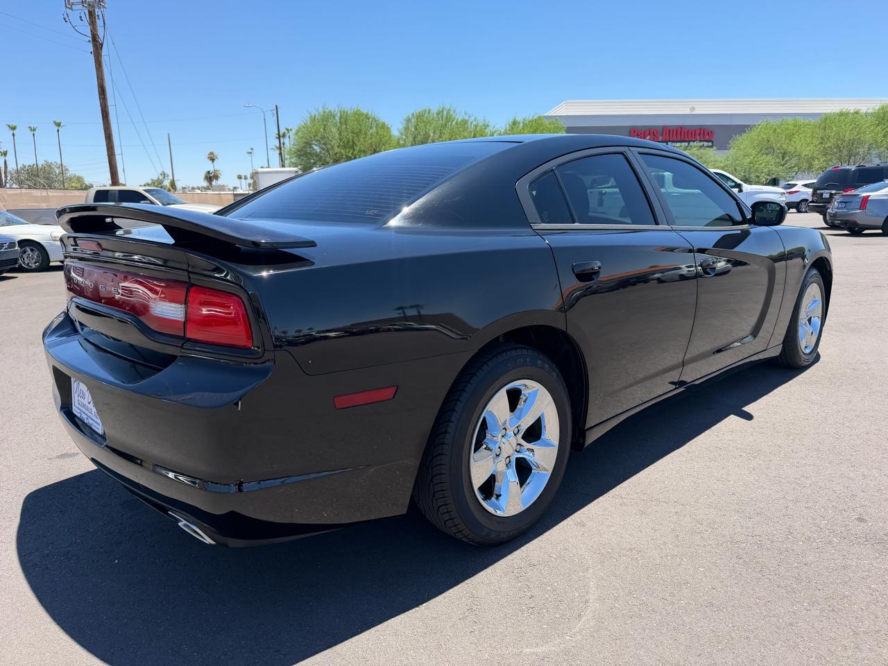 Dodge Charger SE 2014