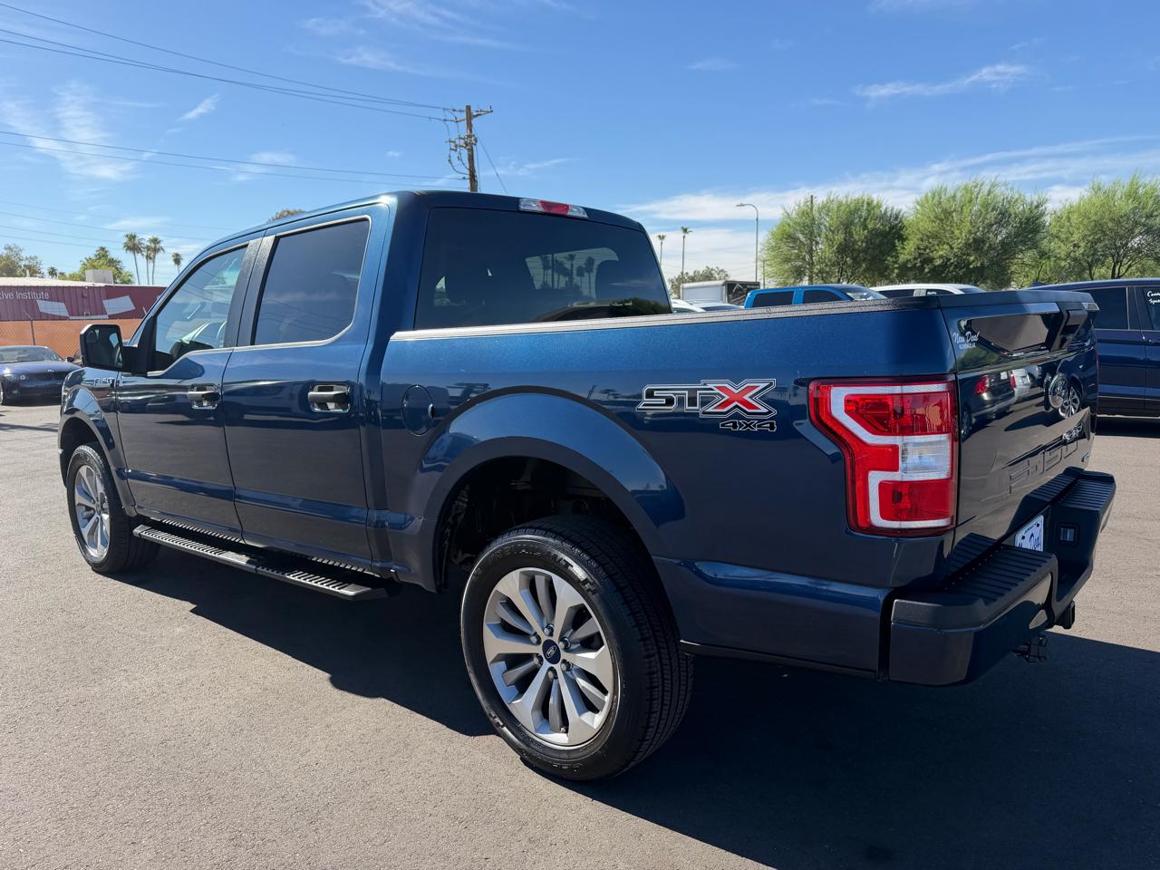 Ford F-150 4WD SuperCrew 139" XL 2018