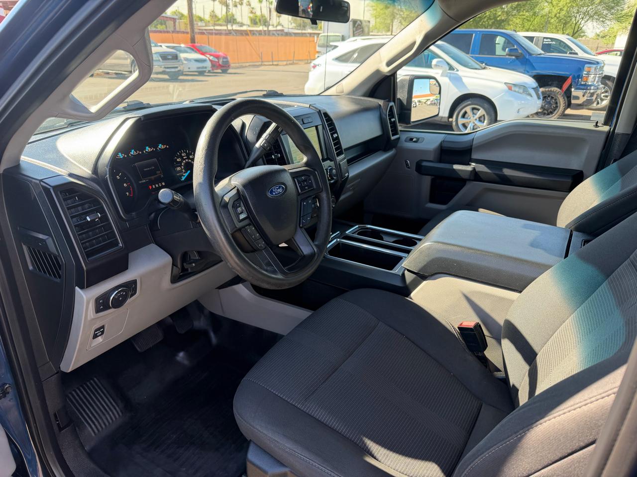 Ford F-150 4WD SuperCrew 139" XL 2018